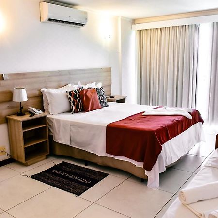Hotel Vista Bella Илябела Екстериор снимка